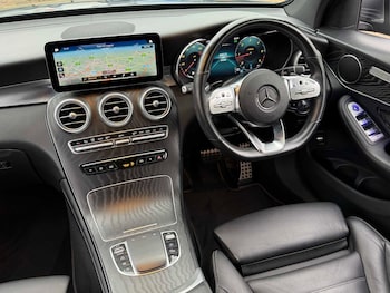 Used Mercedes-Benz GLC 2021 for sale - 76362613: Photo