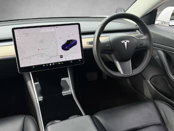 Used Tesla Model 3 2020 for sale - 79702887: Photo