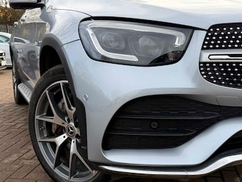 Used Mercedes-Benz GLC 2021 for sale - 76902370: Photo