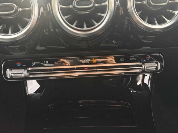 Used Mercedes-Benz CLA 2022 for sale - 75626007: Photo 30