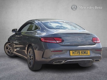 Used Mercedes-Benz C Class 2019 for sale - 79282549: Photo