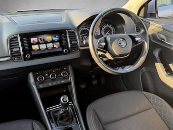 Used Skoda Karoq 2021 for sale - 77711203: Photo