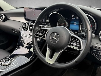 Used Mercedes-Benz C Class 2019 for sale - 77856988: Photo