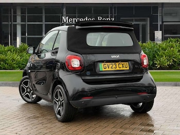 Used smart fortwo 2023 for sale - 77206346: Photo