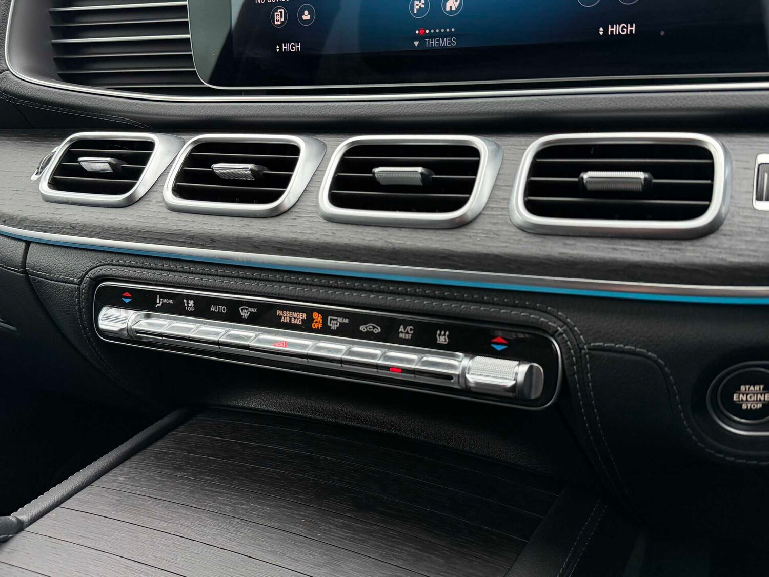 Used Mercedes-Benz GLE 2021 for sale - 77500371: Photo 29