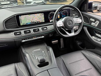 Used Mercedes-Benz GLE 2021 for sale - 77500371: Photo