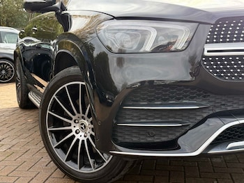 Used Mercedes-Benz GLE 2021 for sale - 76351738: Photo