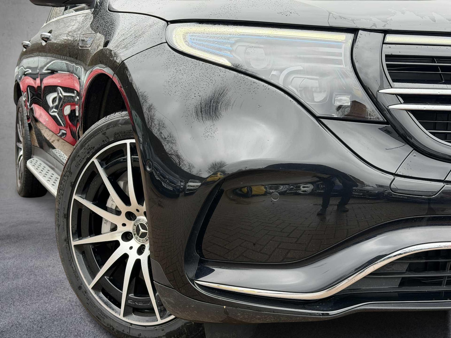 Used Mercedes-Benz EQC 2023 for sale - 77527110: Photo 3