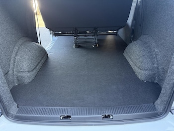 Used Volkswagen Transporter 2021 for sale - 79200705: Photo