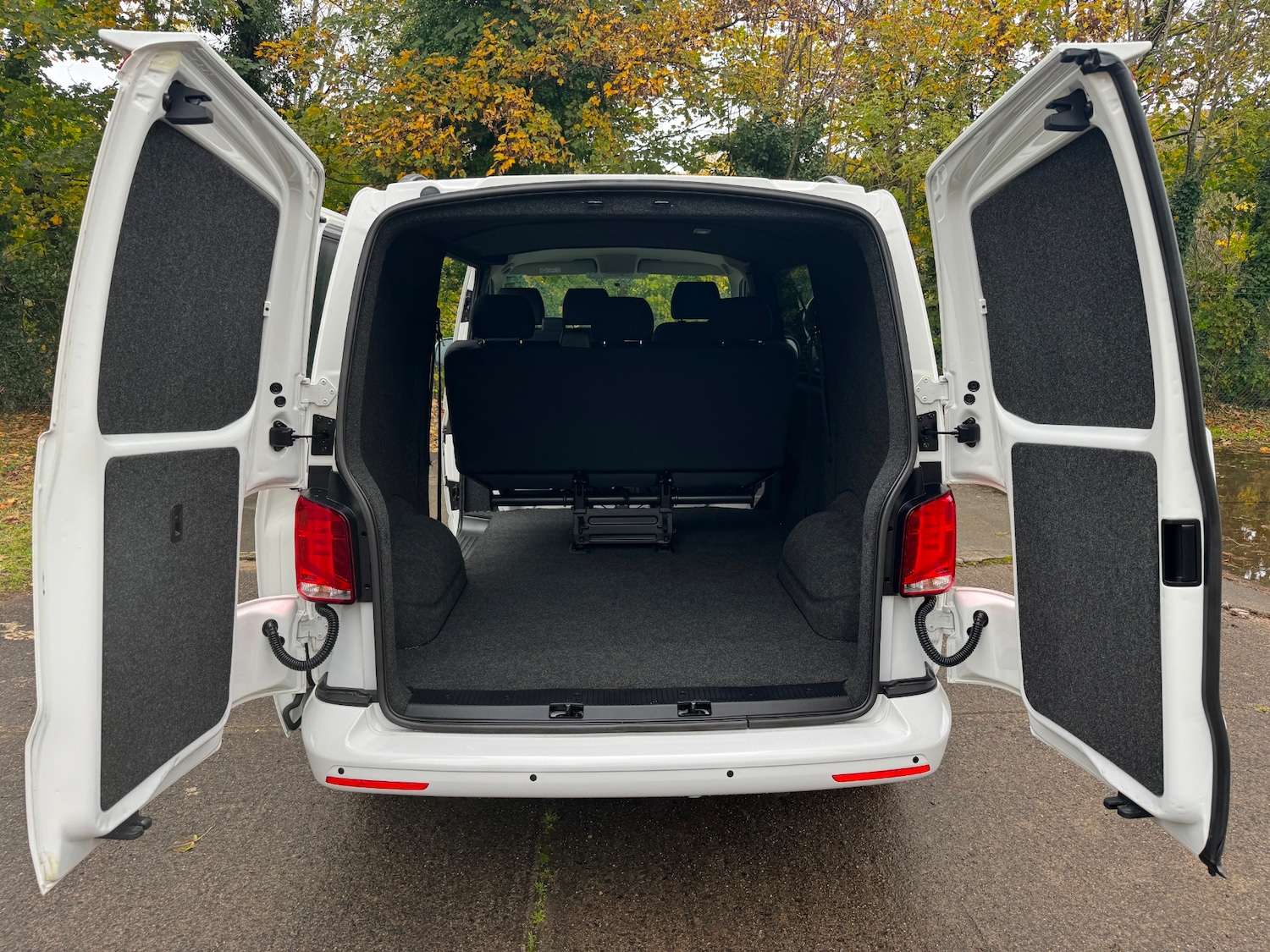 Used Volkswagen Transporter 2024 for sale - 76418646: Photo 11