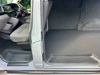 Used Volkswagen Transporter 2020 for sale - 75075784: Photo