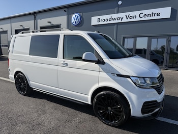 Used Volkswagen Transporter 2022 for sale - 79230423: Photo