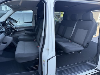 Used Volkswagen Transporter 2022 for sale - 79230423: Photo