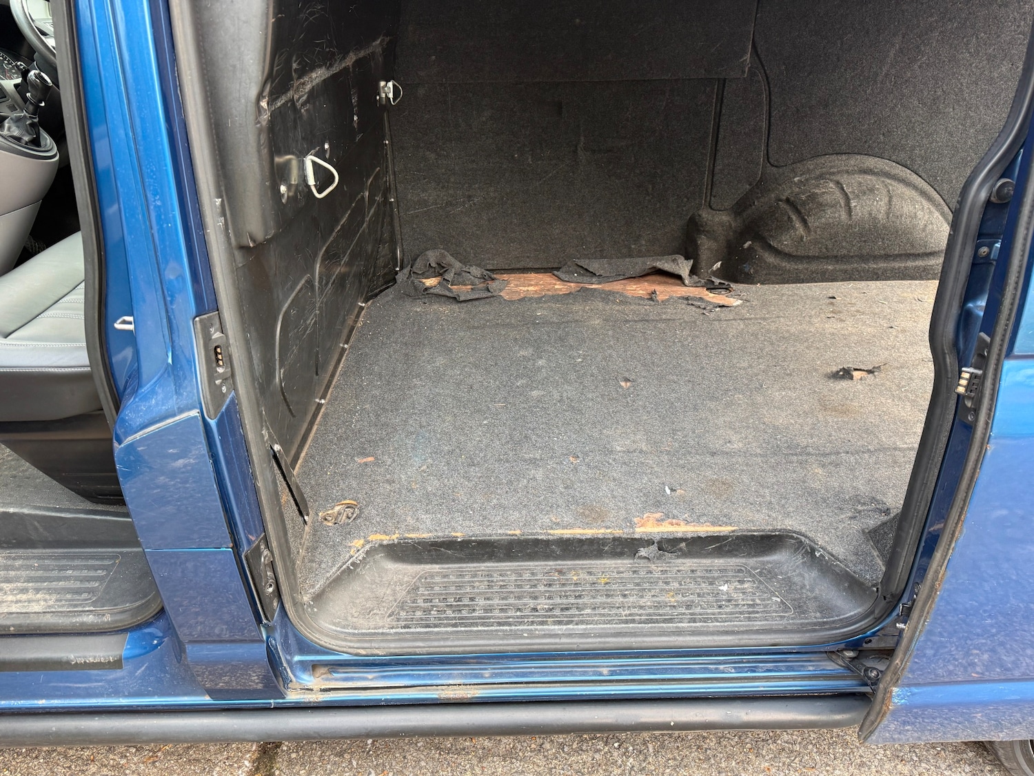 Used Volkswagen Transporter 2015 for sale - 77069927: Photo 12