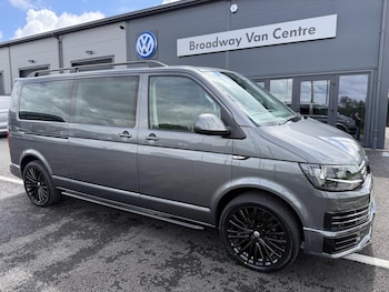 Used Volkswagen Transporter Shuttle 2019 for sale - 78808169: Photo