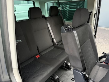 Used Volkswagen Transporter Shuttle 2019 for sale - 78808169: Photo
