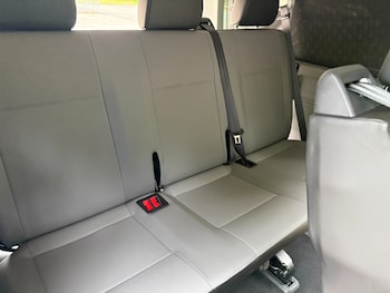 Used Volkswagen Transporter Shuttle 2020 for sale - 76159460: Photo