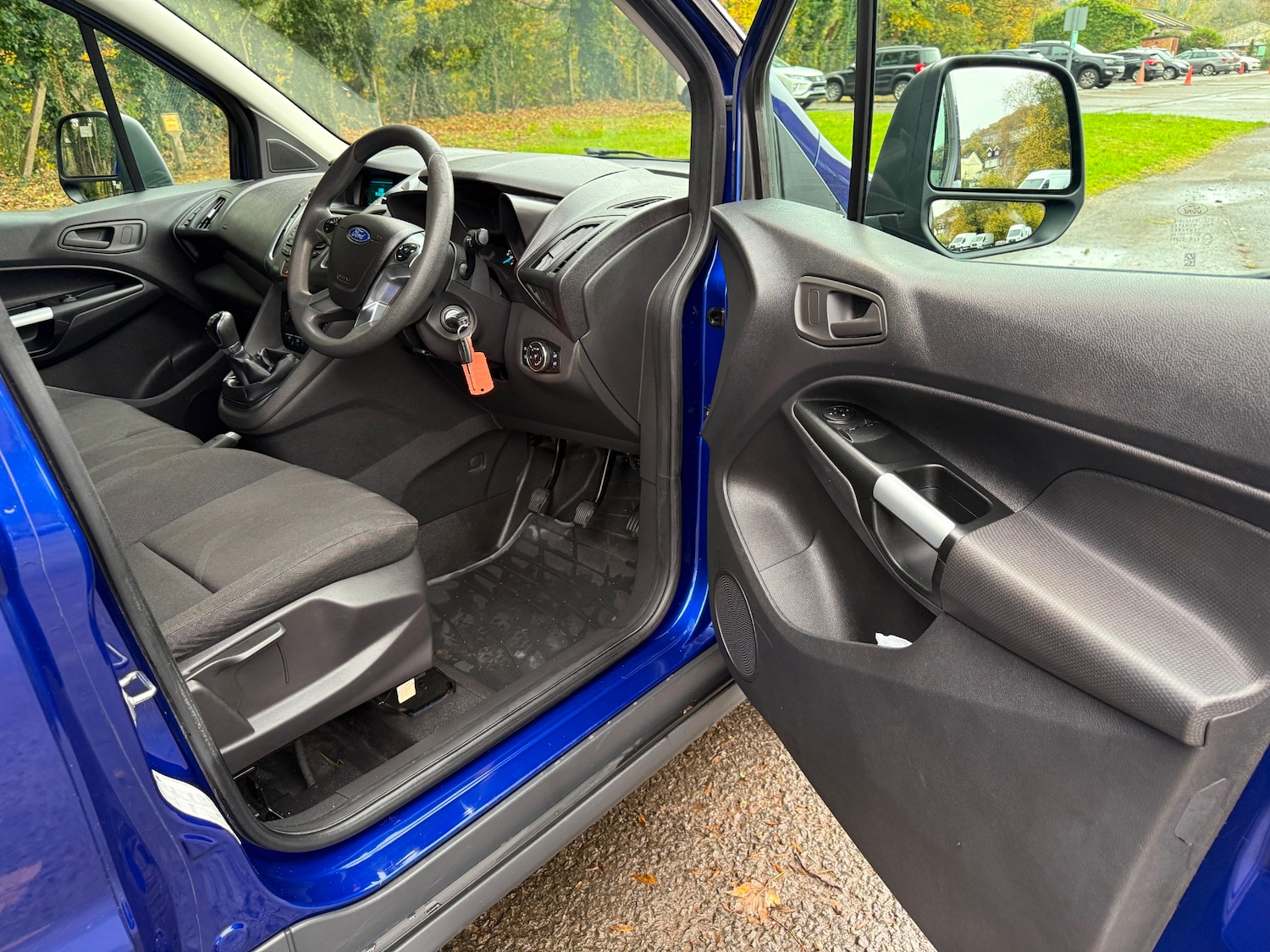 Used Ford Transit Connect 2017 for sale - 76506099: Photo 16