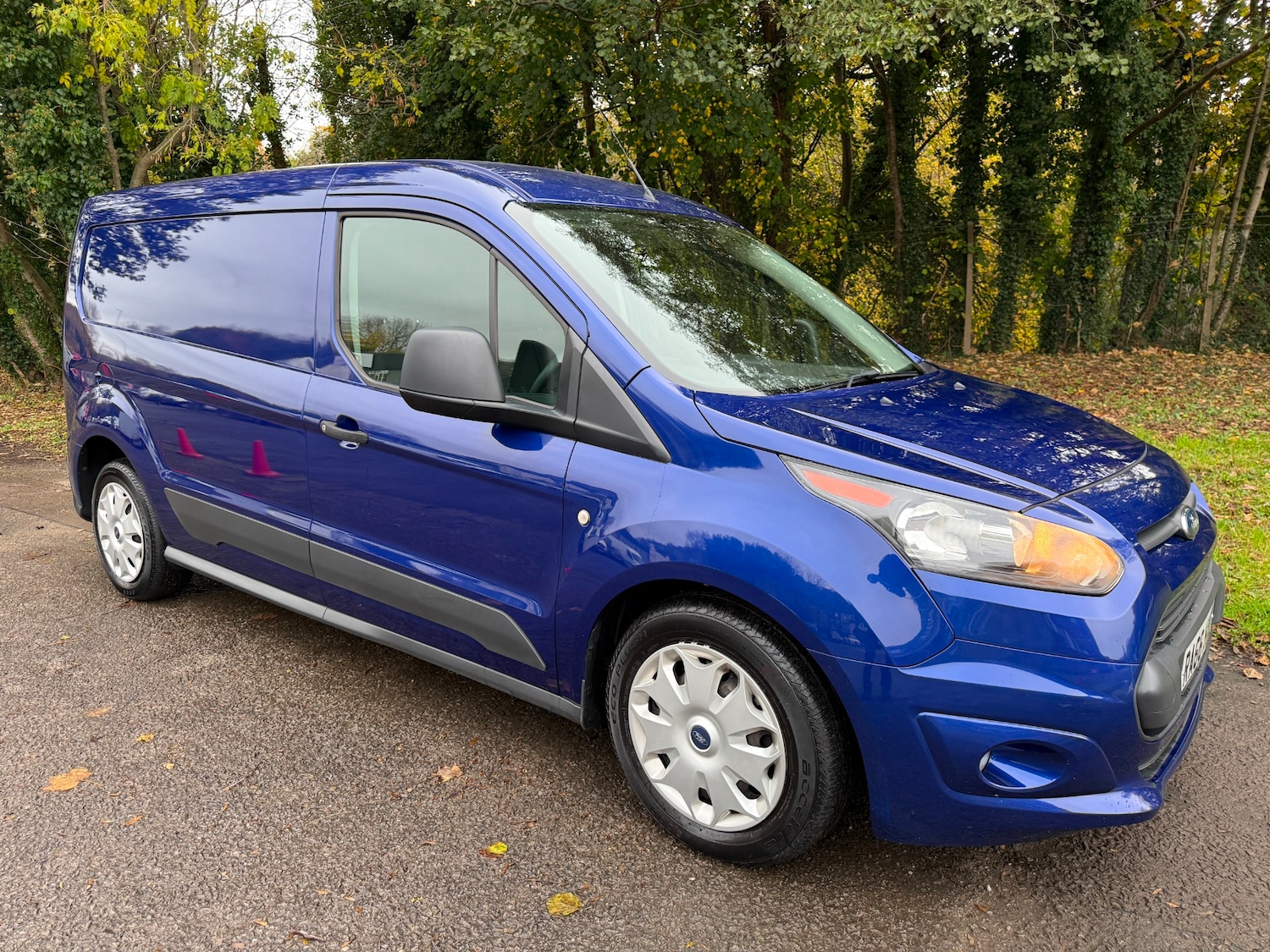 Used Ford Transit Connect 2017 for sale - 76506099: Photo 2