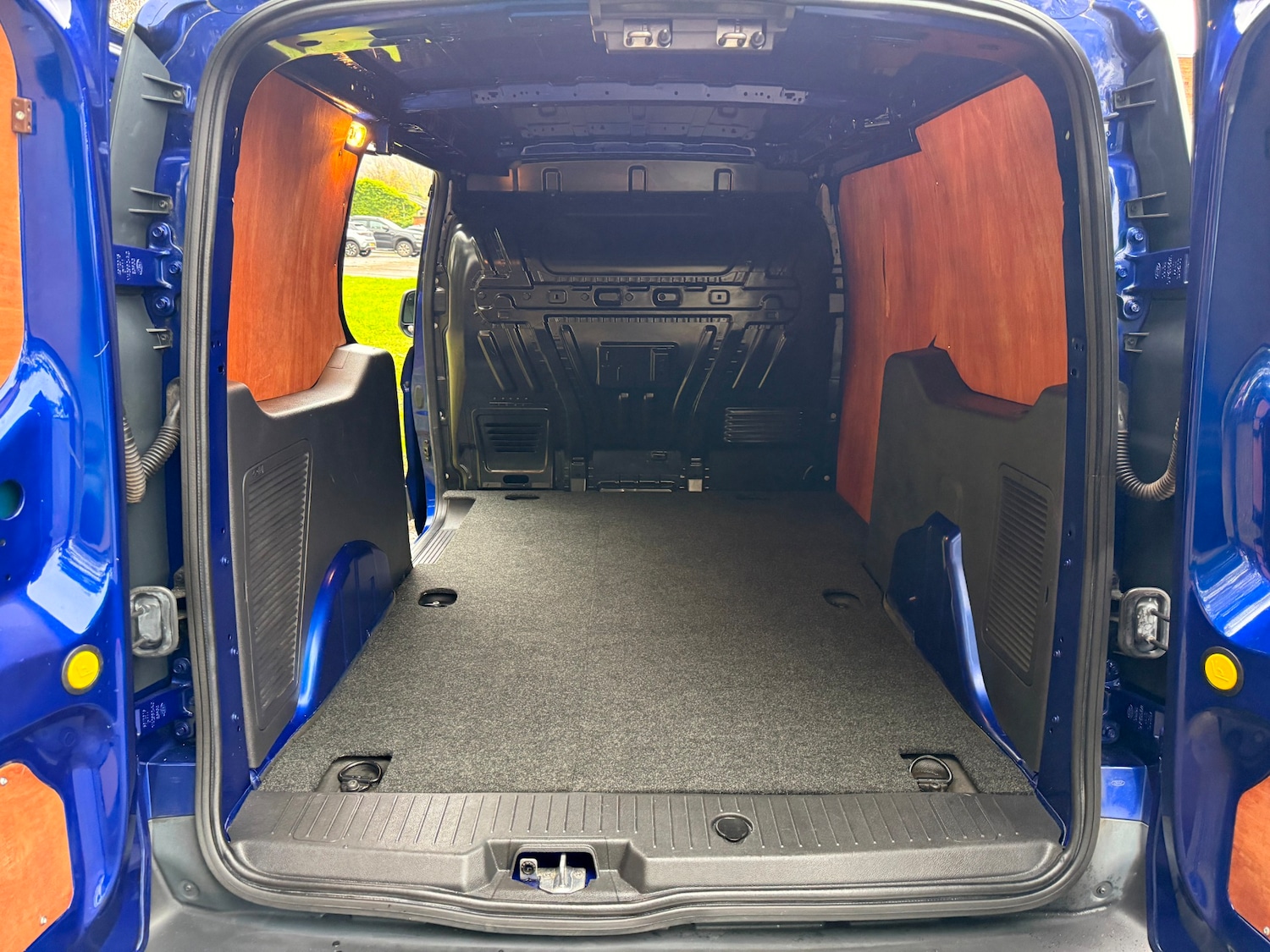 Used Ford Transit Connect 2017 for sale - 76506099: Photo 3