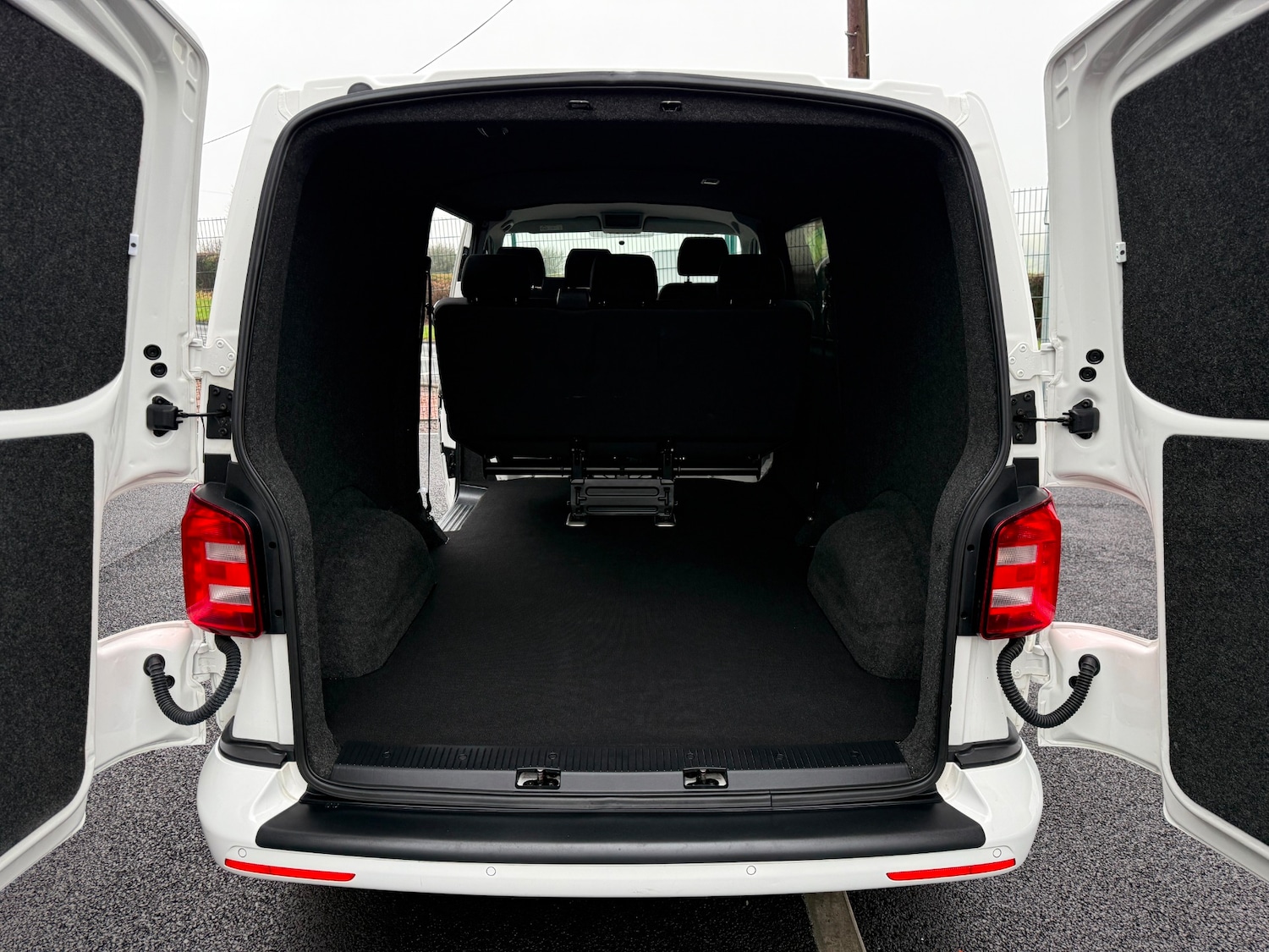 Used Volkswagen Transporter 2019 for sale - 77491047: Photo 11