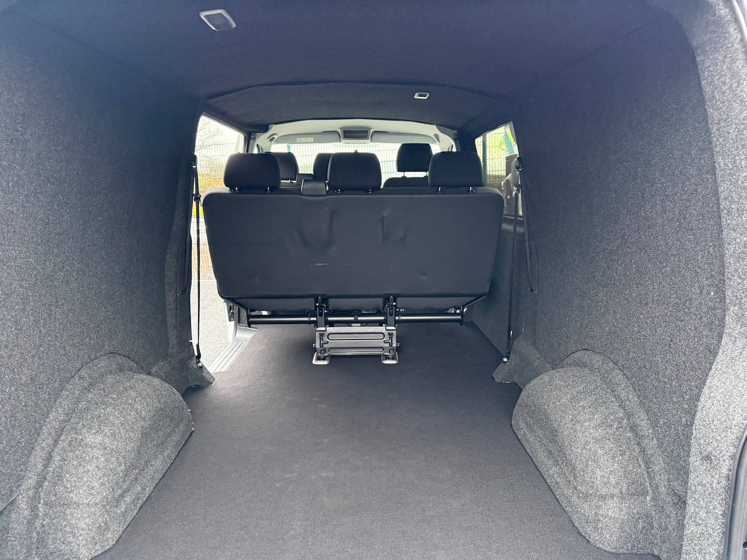 Used Volkswagen Transporter 2019 for sale - 77491047: Photo 12