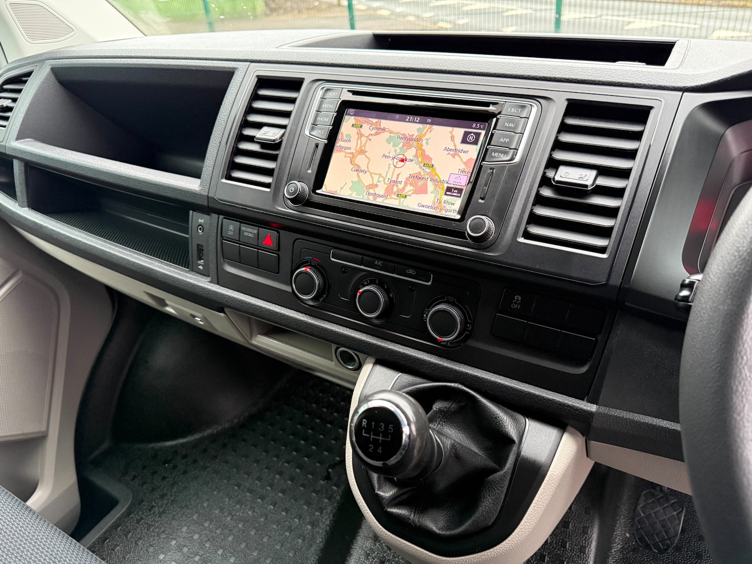 Used Volkswagen Transporter 2019 for sale - 77491047: Photo 19