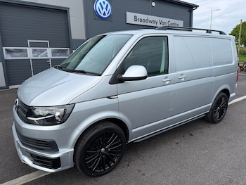 Used Volkswagen Transporter 2018 for sale - 78618282: Photo