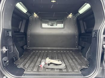 Used Land Rover Defender 90 2024 for sale - 79663676: Photo