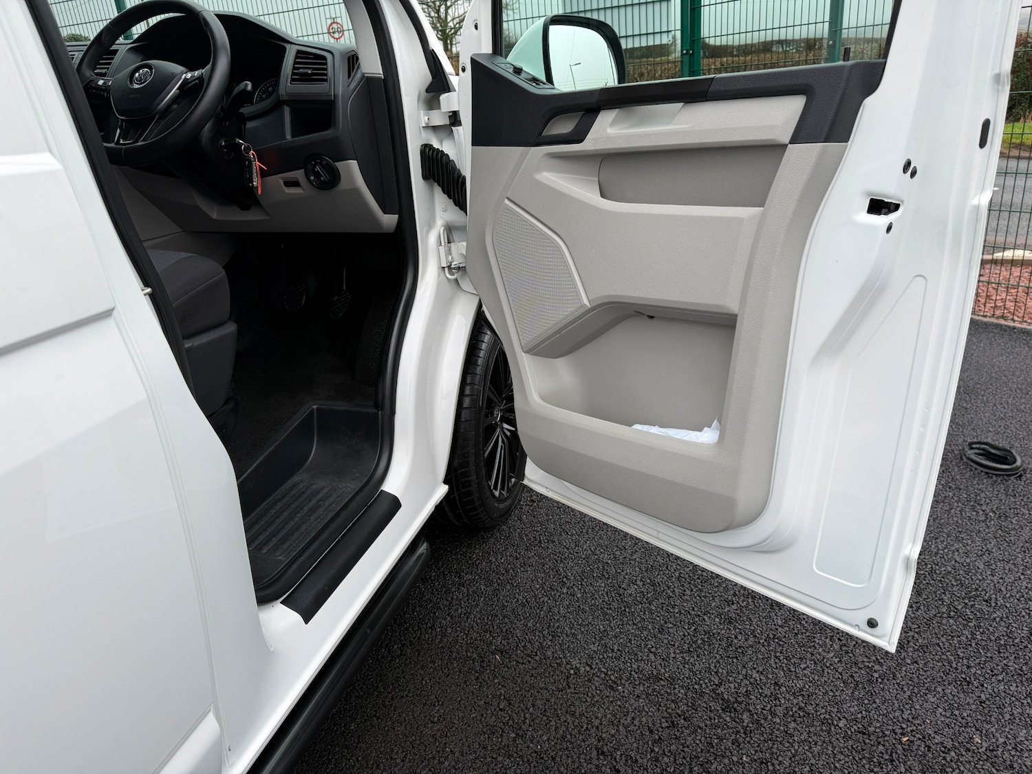 Used Volkswagen Transporter 2019 for sale - 77902729: Photo 16