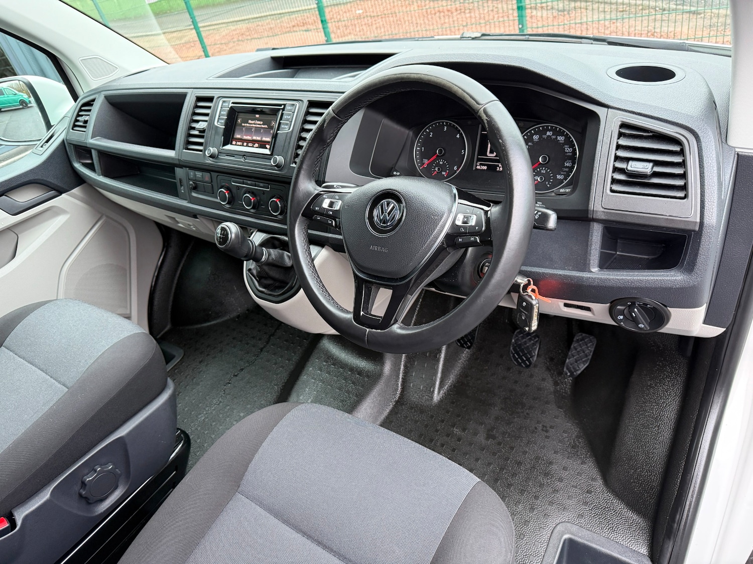 Used Volkswagen Transporter 2019 for sale - 77902729: Photo 20