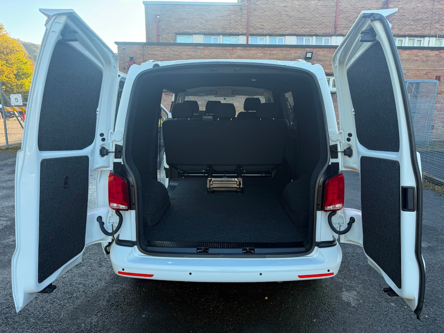 Used Volkswagen Transporter 2020 for sale - 76335264: Photo 12