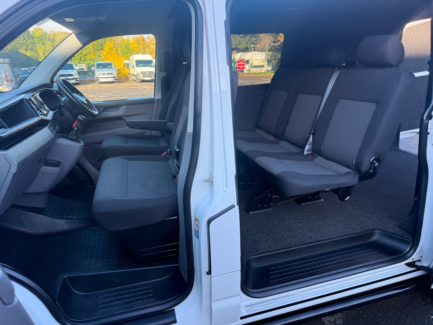 Used Volkswagen Transporter 2020 for sale - 76335264: Photo 14