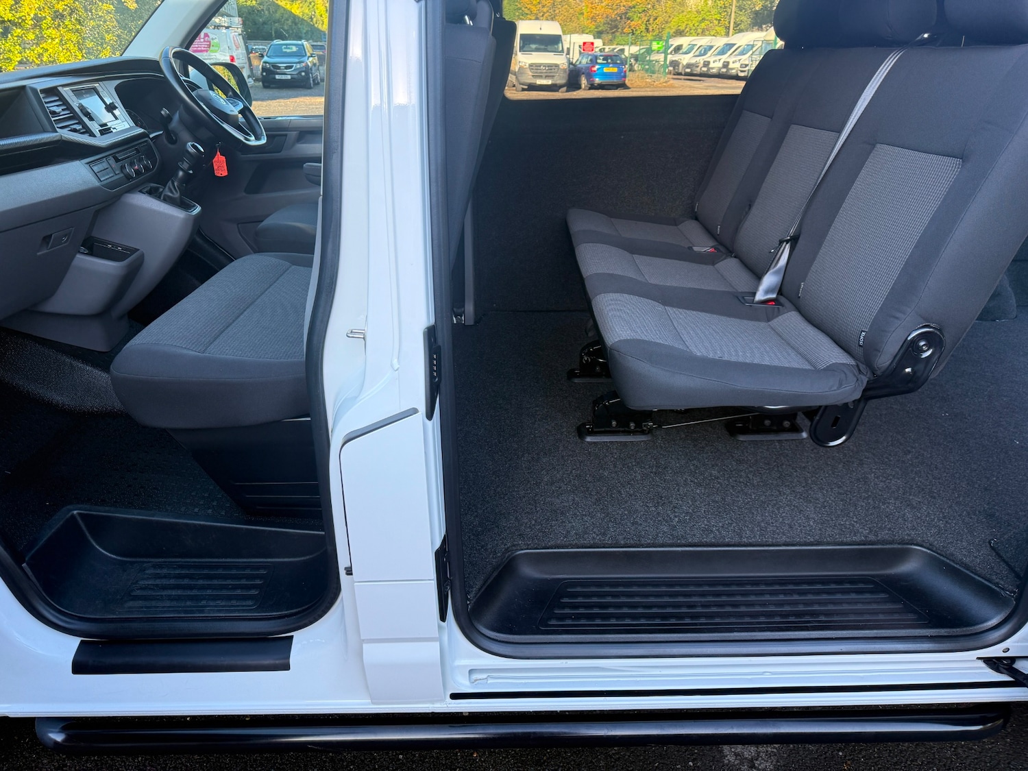 Used Volkswagen Transporter 2020 for sale - 76335264: Photo 4