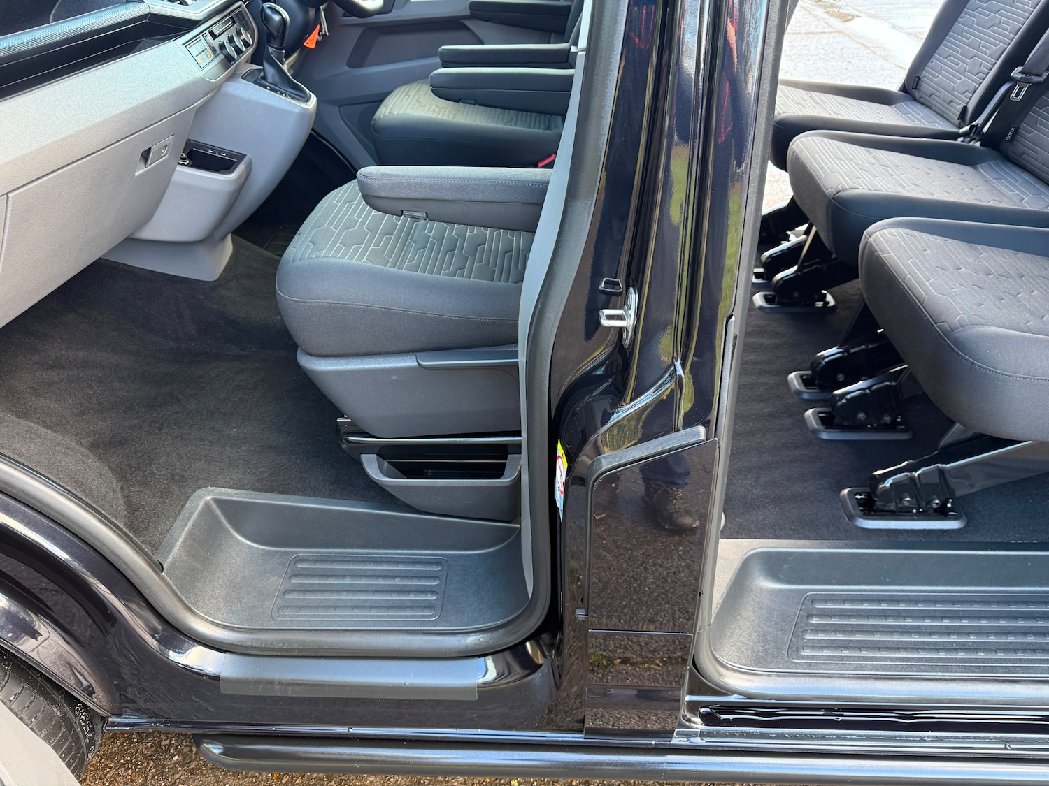 Used Volkswagen Transporter Shuttle 2021 for sale - 77129894: Photo 18