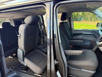 Used Volkswagen Transporter Shuttle 2021 for sale - 77129894: Photo