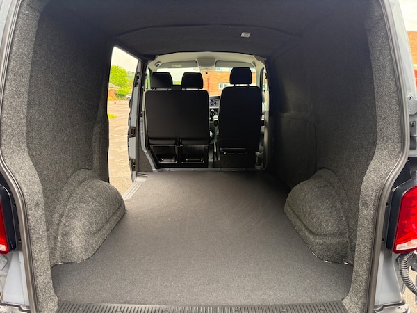 Used Volkswagen Transporter 2022 for sale - 75381758: Photo 3