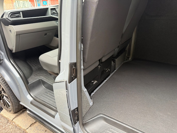 Used Volkswagen Transporter 2022 for sale - 75381758: Photo 4