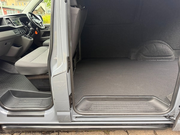 Used Volkswagen Transporter 2022 for sale - 75381758: Photo 9