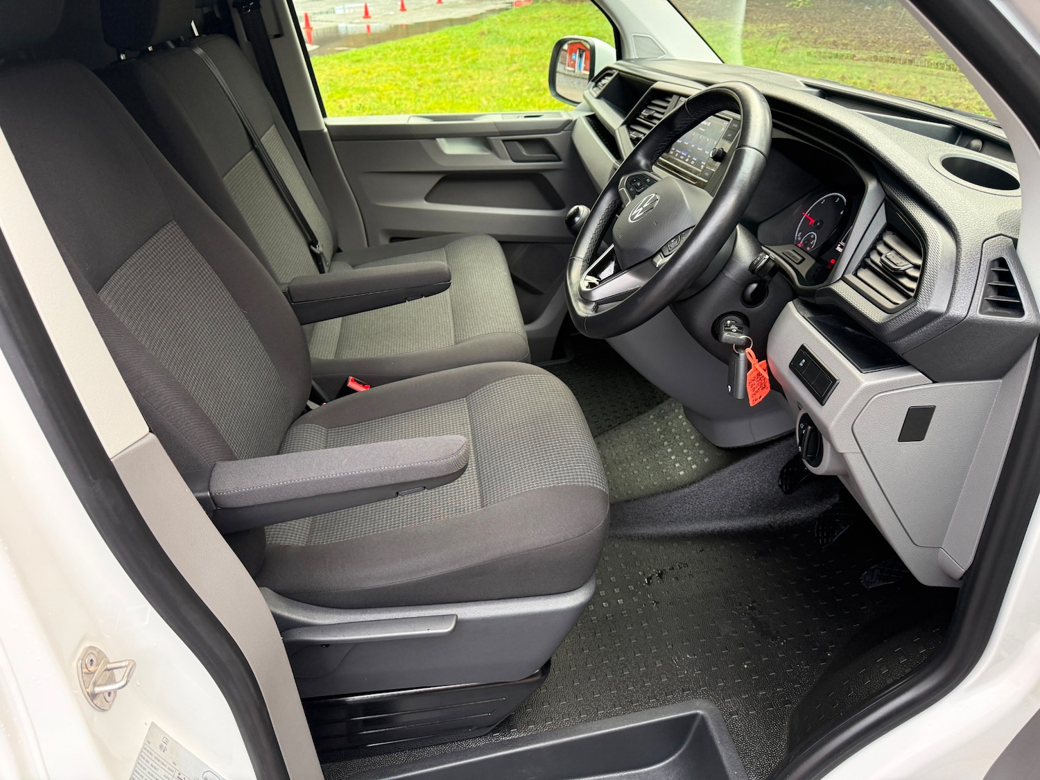 Used Volkswagen Transporter 2022 for sale - 77311471: Photo 17