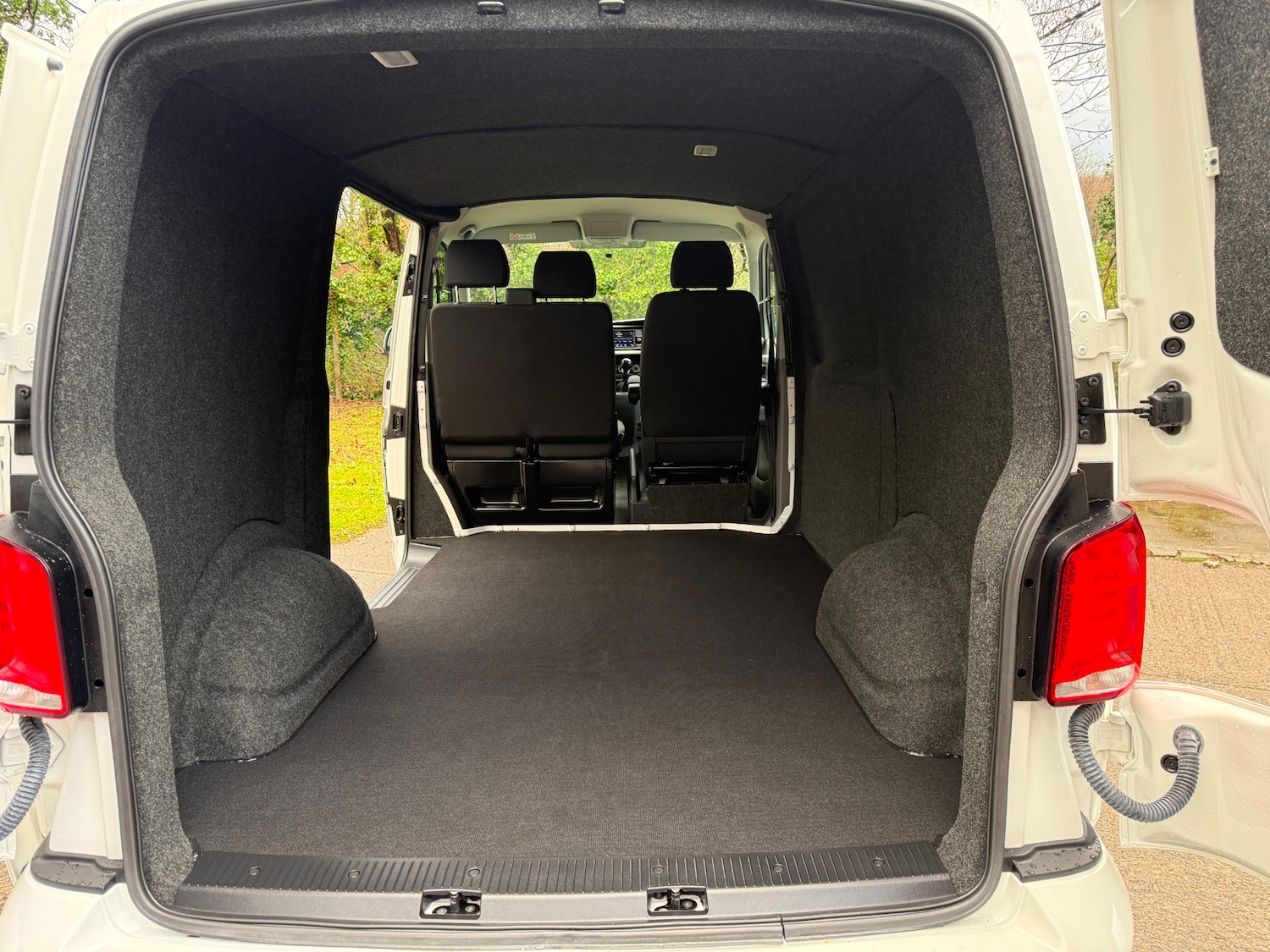 Used Volkswagen Transporter 2022 for sale - 77311471: Photo 9