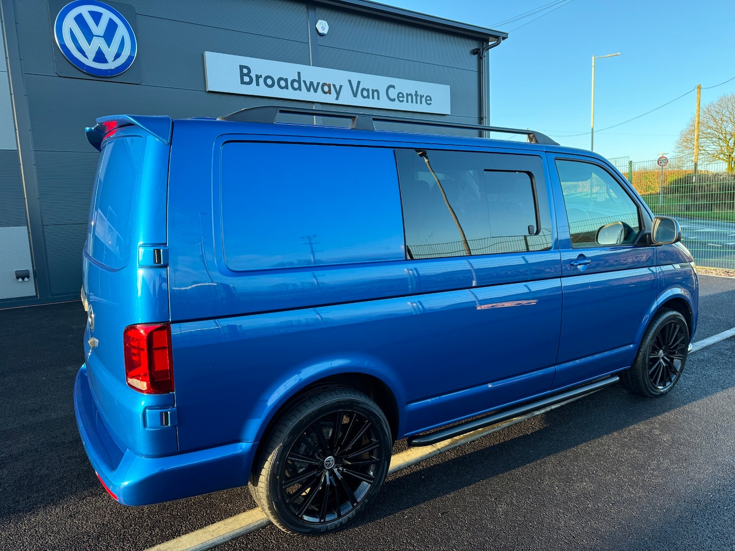 Used Volkswagen Transporter 2023 for sale - 77716460: Photo 5