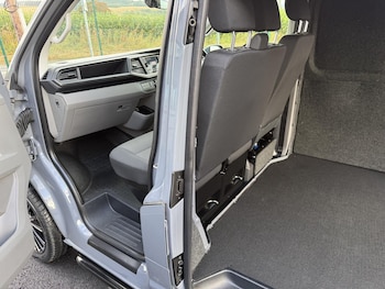 Used Volkswagen Transporter 2021 for sale - 79595784: Photo