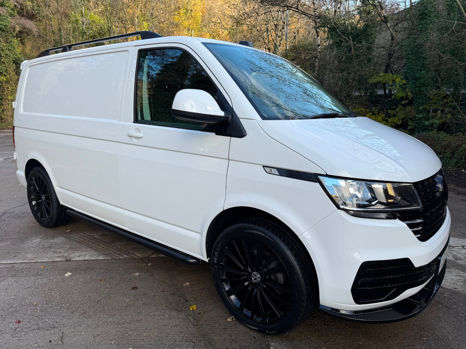 Used Volkswagen Transporter 2023 for sale - 76837563: Photo 2