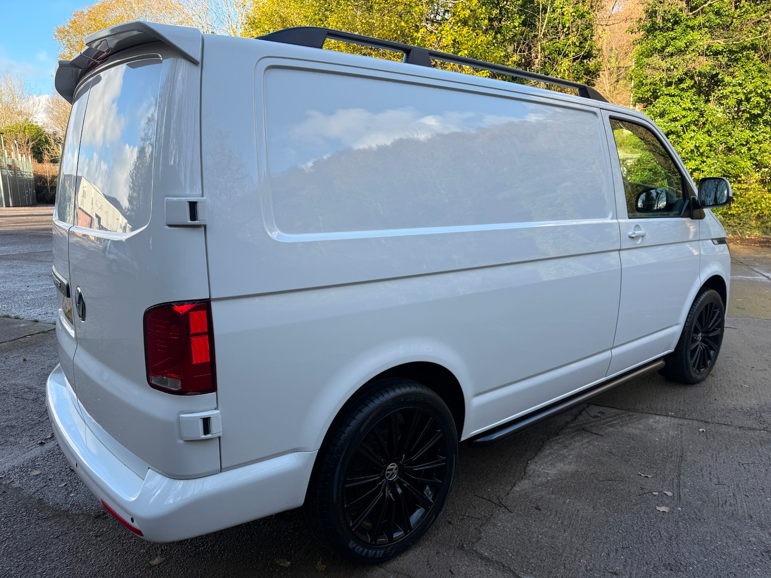 Used Volkswagen Transporter 2023 for sale - 76837563: Photo 6