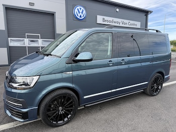 Used Volkswagen Caravelle 2018 for sale - 79125877: Photo