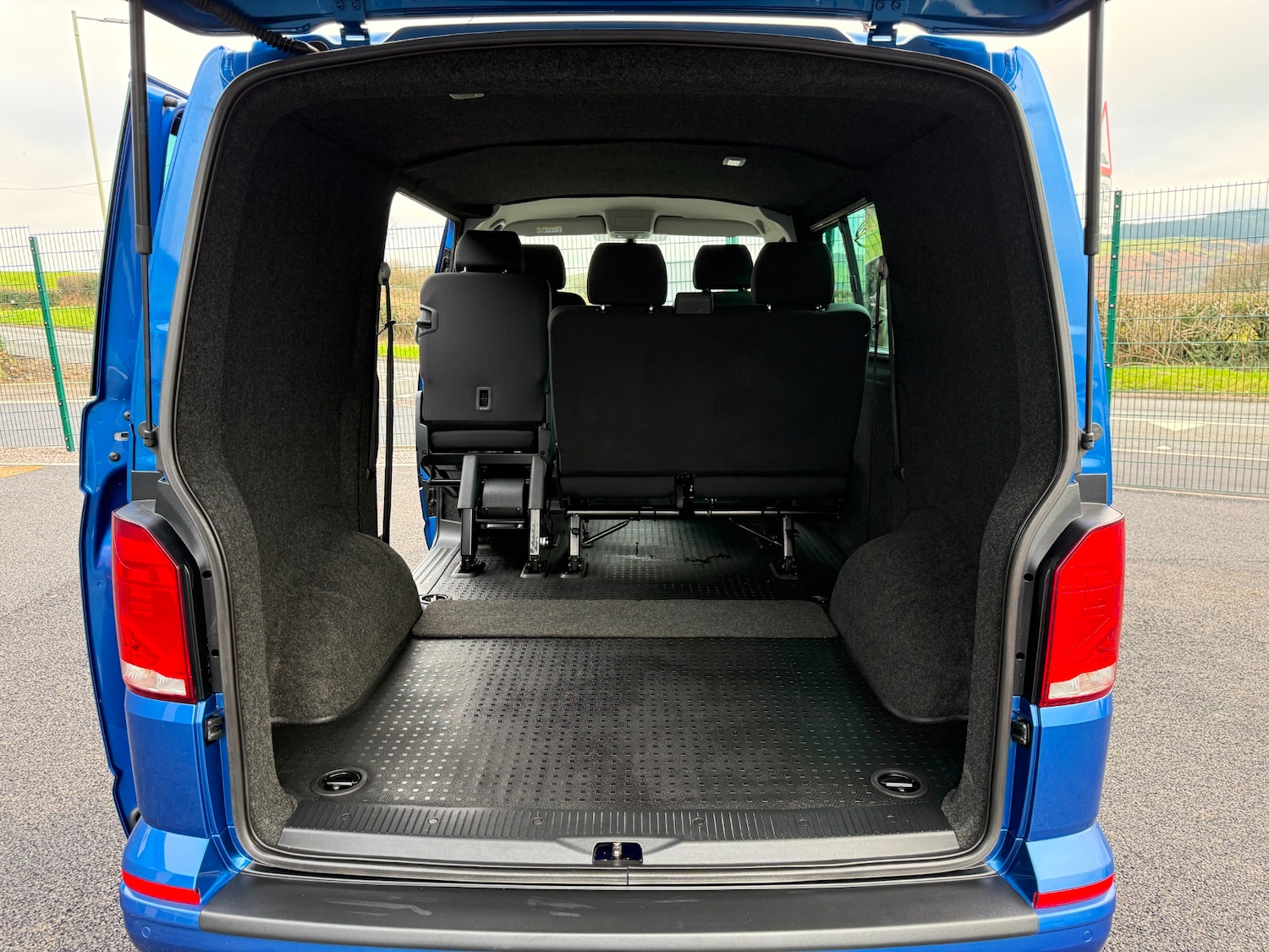 Used Volkswagen Transporter 2022 for sale - 77610723: Photo 13