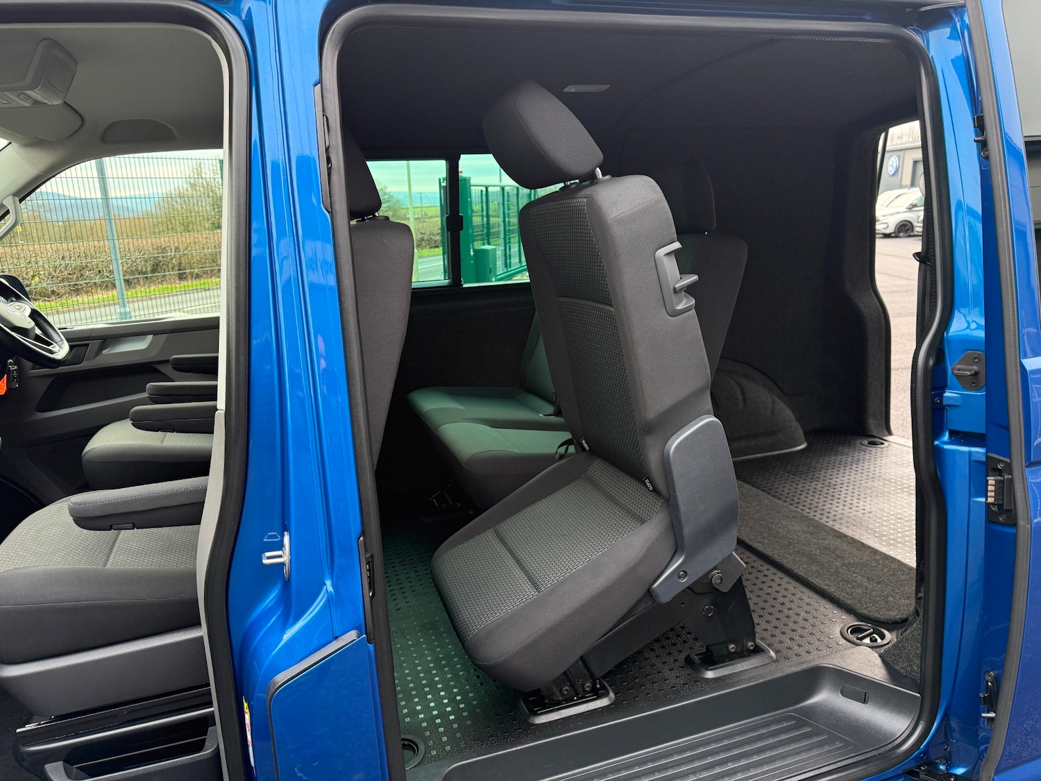 Used Volkswagen Transporter 2022 for sale - 77610723: Photo 3