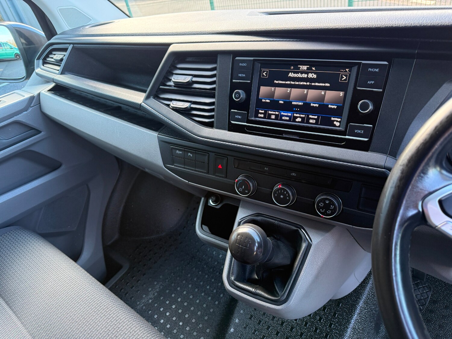 Used Volkswagen Transporter for sale - 77530555: Photo 18