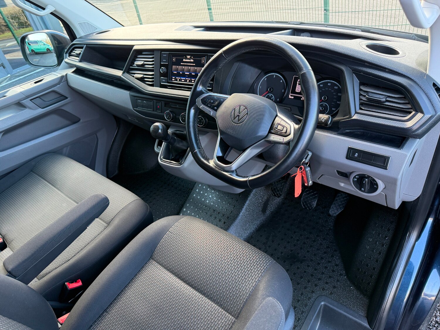 Used Volkswagen Transporter for sale - 77530555: Photo 19